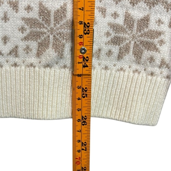 NWT Talbots Fair Isle Winter Print Cream Knit Crewneck Sweater Size Medium - Picture 10 of 11